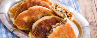 Пирожки с мясом и рисом в духовке: изучаем рецепты и калорийность