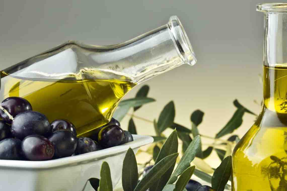 Из мякоти оливковой масло - ценный и питательный продукт