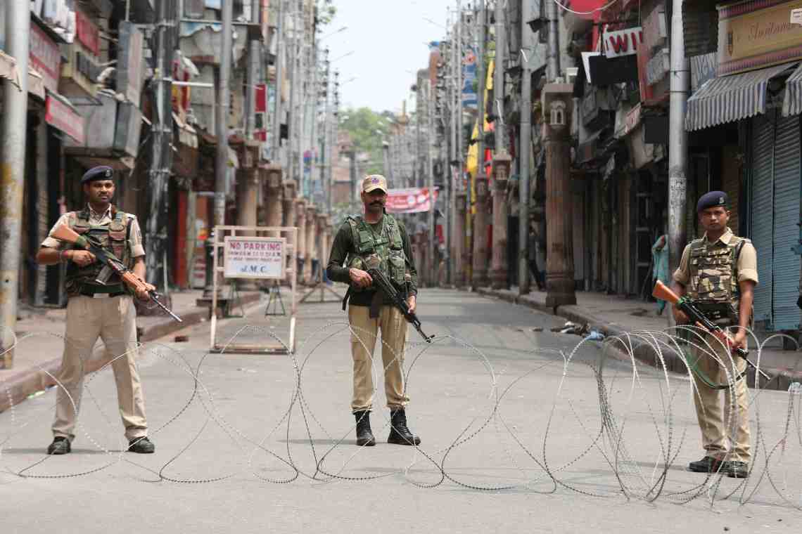 Азад Кашмир: Индия или Пакистан?
