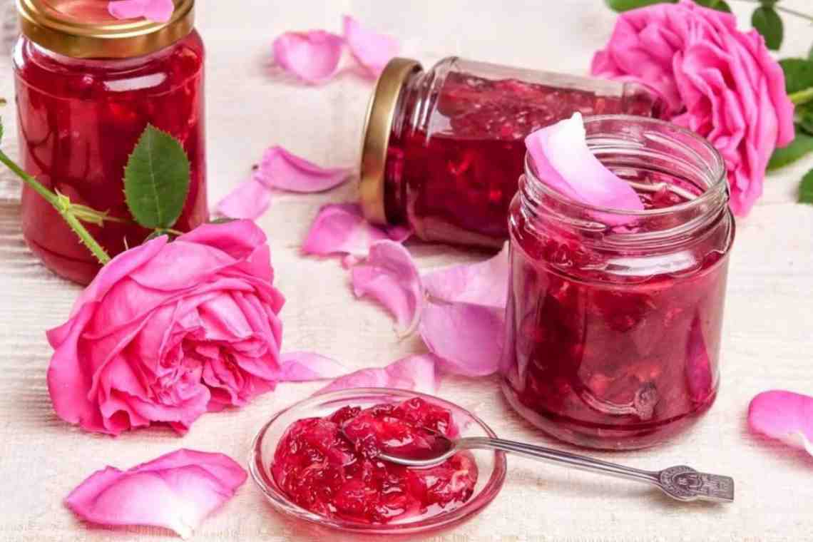 Полезные рецепты применения розовой воды