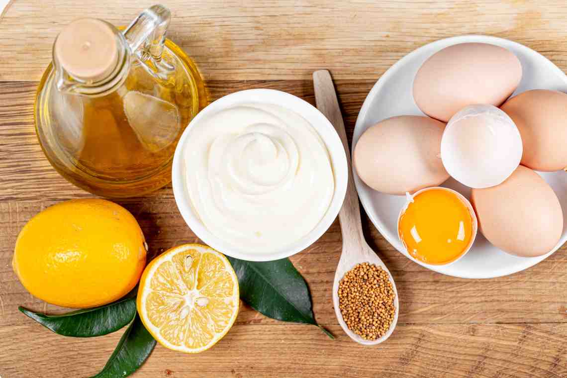 Яйцо для волос: польза и лучшие рецепты домашних уходовых средств