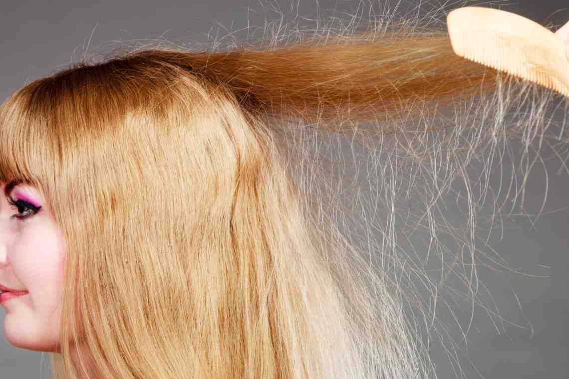 Пушатся волосы: причины и методы борьбы