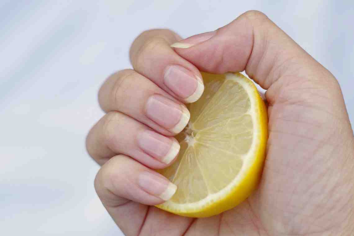 Лимон для ухода за кожей, волосами и ногтями