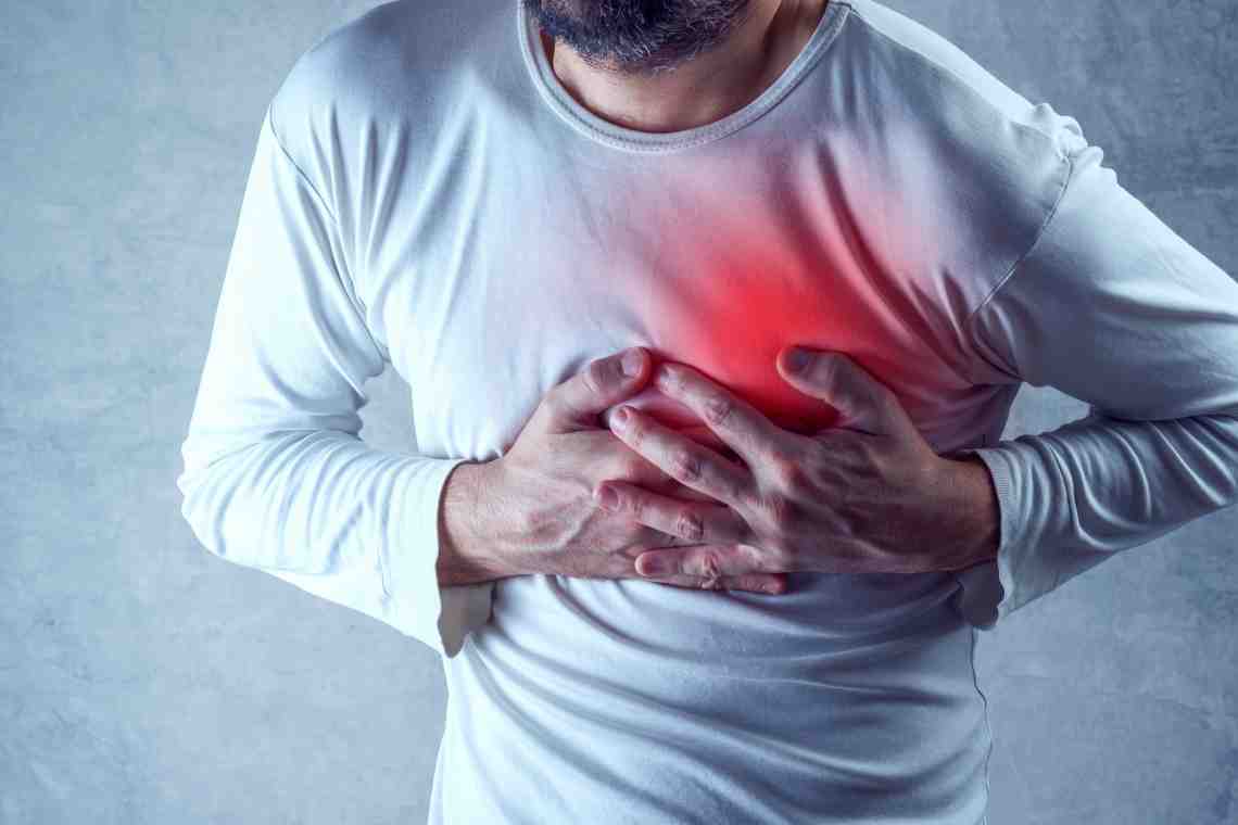 Толчки в сердце: причины и лечение