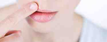 Высыпания на губах: причины, возможные заболевания, методы лечения, отзывы