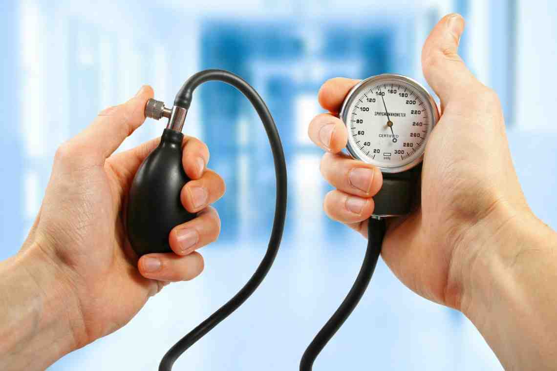 Повышенное артериальное давление: причины, симптомы и лечение