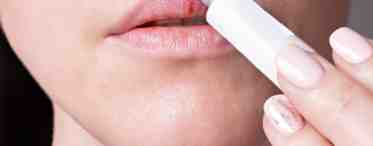Простуда на губах: причины, способы и средства лечения