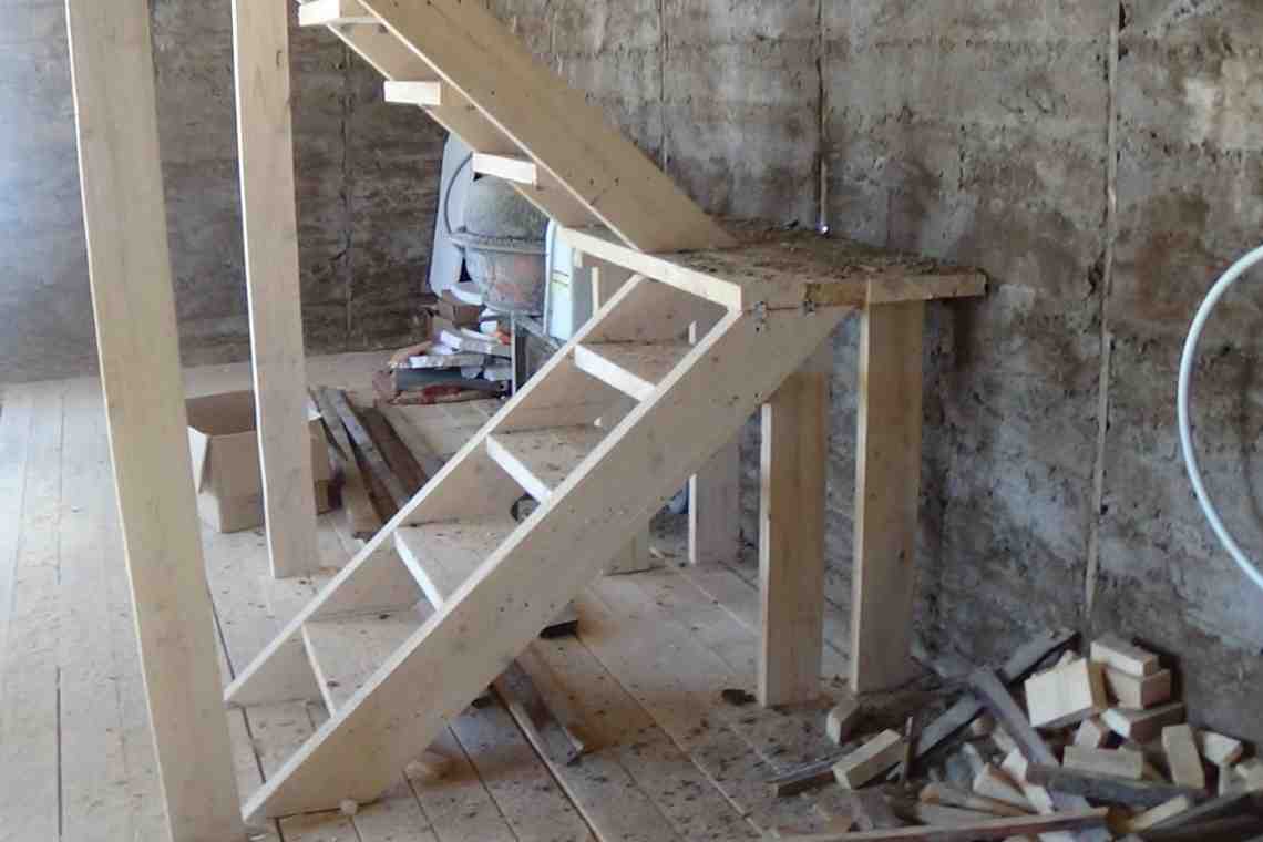 Как построить лестницу второго этажа