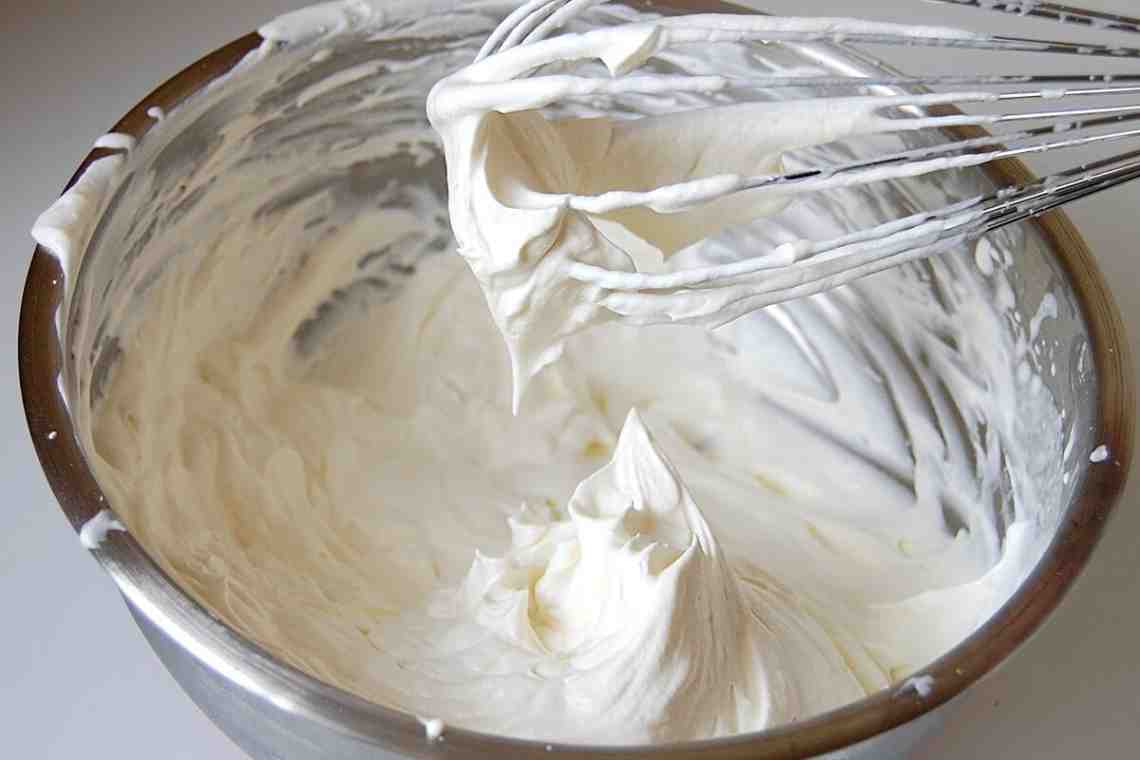 Как изготовить крем заварной со сливками?