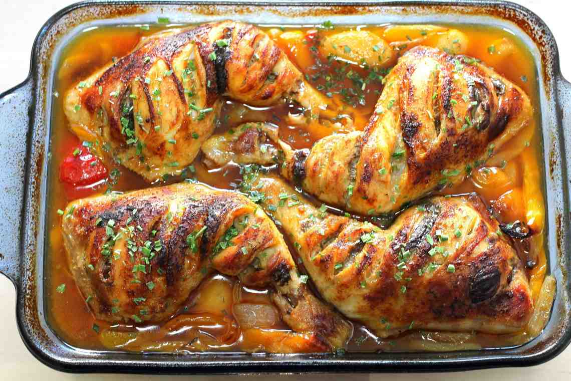 Вкусная курица в духовке кусочками: рецепты