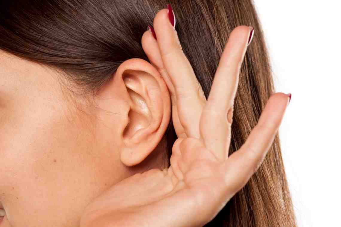 Зуд в ушах: причины и способы лечения