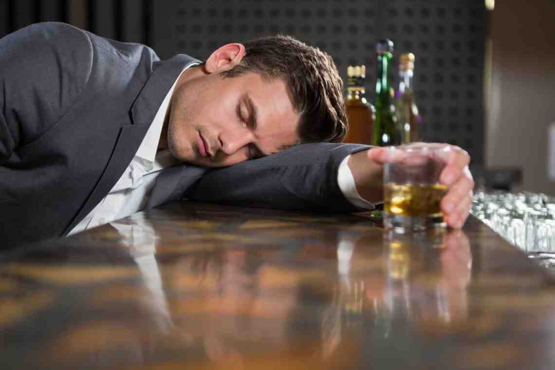 Опьянение патологическое: причины и лечение