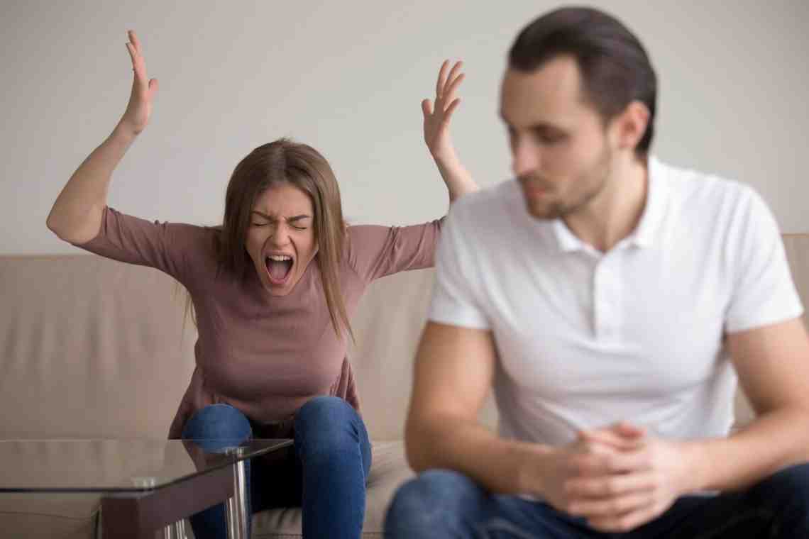 9 причин женской истерики, или почему мужчина не слышит просьб о помощи