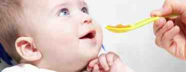 Как кормить годовалого ребёнка: от молочного к полноценной пище