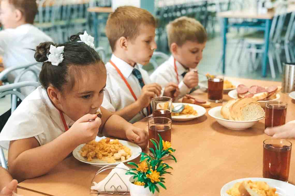 Как и чем кормить школьника