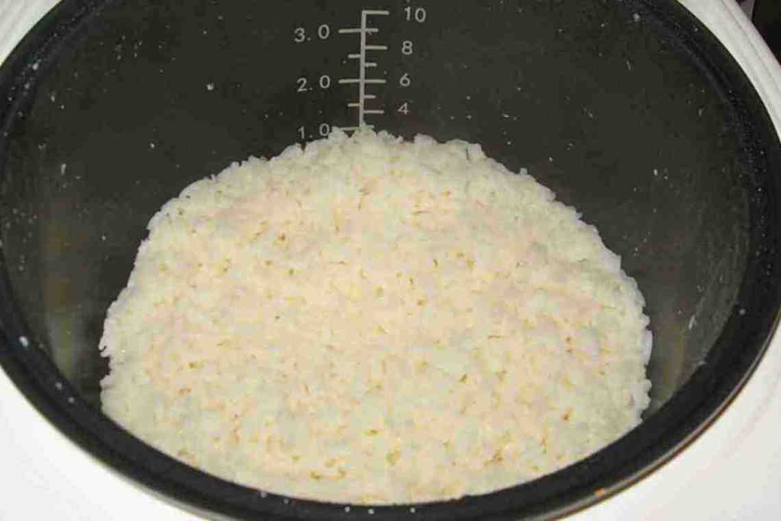Как приготовить молочную рисовую кашу в рисоварке