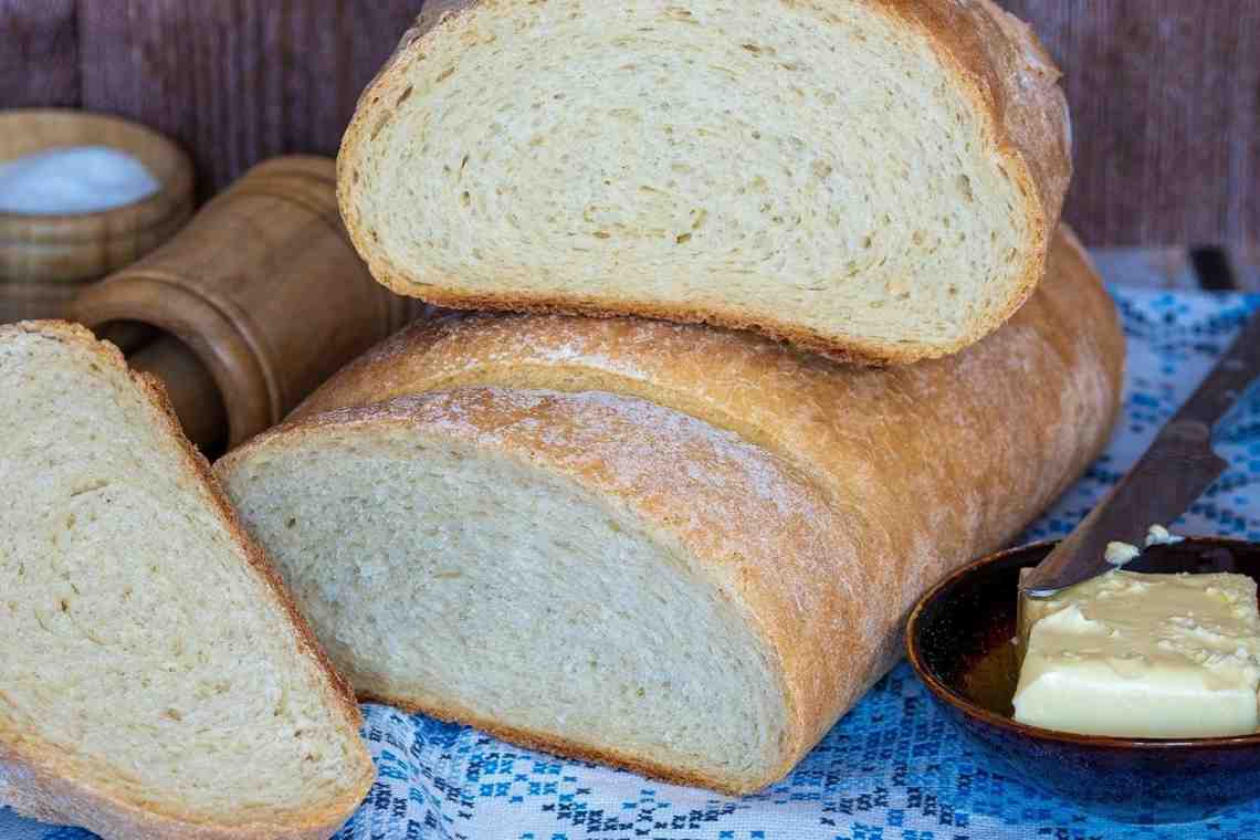 Выпекаем хлеб белый в домашних условиях