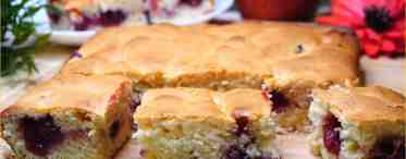 Пирог из ряженки: рецепт простой, но вкусной выпечки
