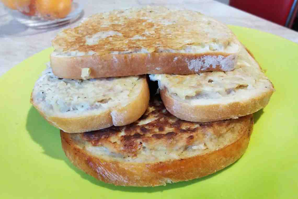 Горячий бутерброд с картошкой на сковороде: вариации блюда