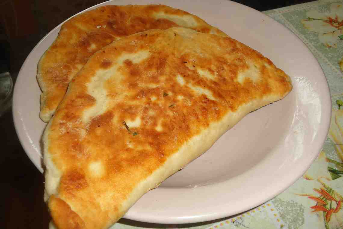 Рецепт чебуреков: потрясающее блюдо крымских татар