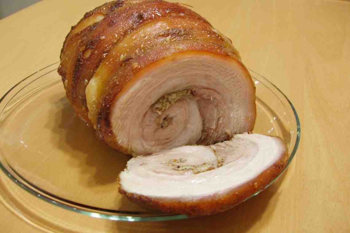 Вкусный рулет из свиных ушей: особенности приготовления, рецепты и отзывы