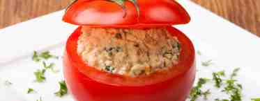 Красивое блюдо к праздничному столу: фаршированные помидоры сыром или курицей