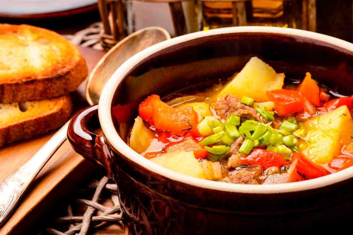 Гуляш из говядины – вкусный густой суп