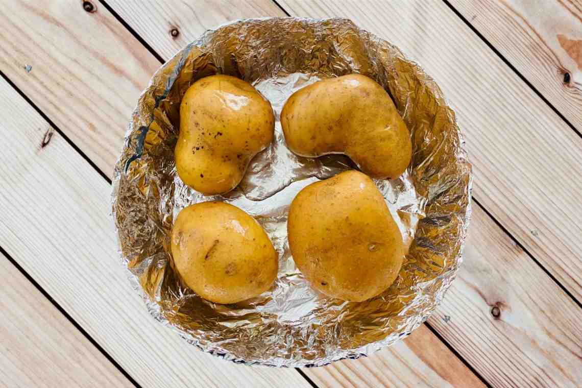 Картошка в мундире: романтичный деликатес