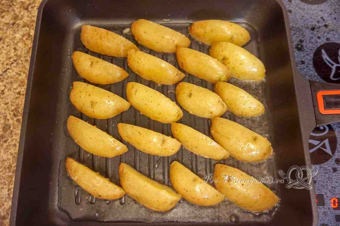 Картошка на сковороде-гриль: быстрые рецепты