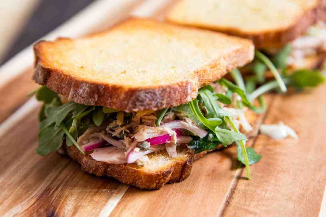 Сэндвичи с тунцом: рецепты приготовления