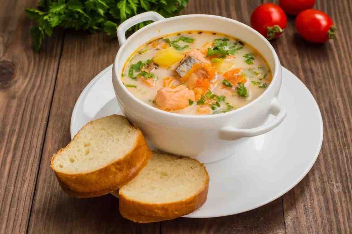 Аппетитный и питательный сырный суп с грибами.
