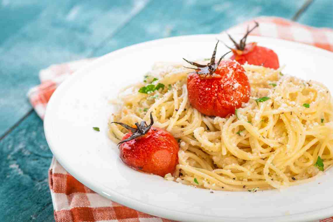 Вкусные спагетти с сыром: особенности приготовления, рецепты и отзывы