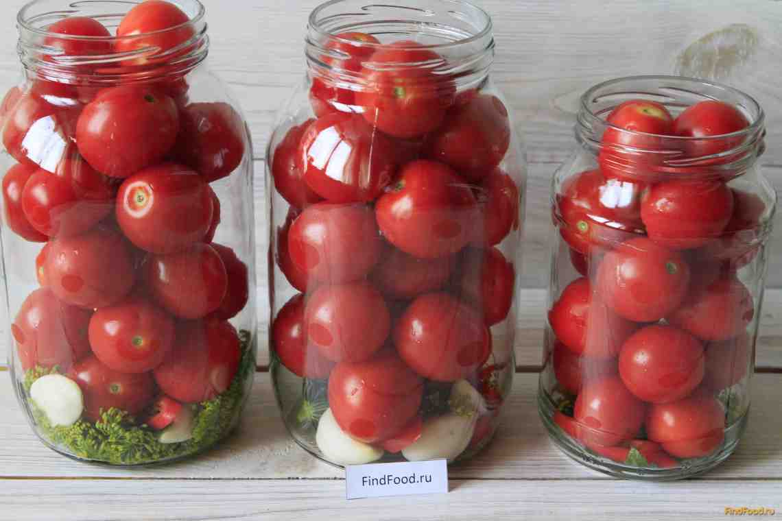 Бочковые помидоры: можно ли сделать засолку дома в банках?