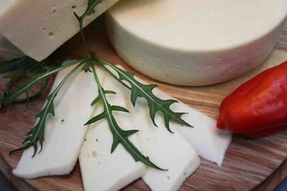 Нежирные сорта сыра, мягкие сорта сыра, острые сорта сыра