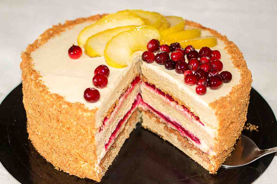 Рецепт крема для бисквитного торта: варианты на любой вкус