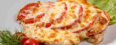 Грудка, запеченная с помидором и сыром: способы приготовления