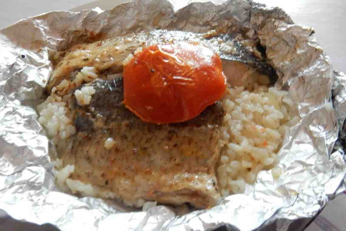 Рыба с рисом в фольге