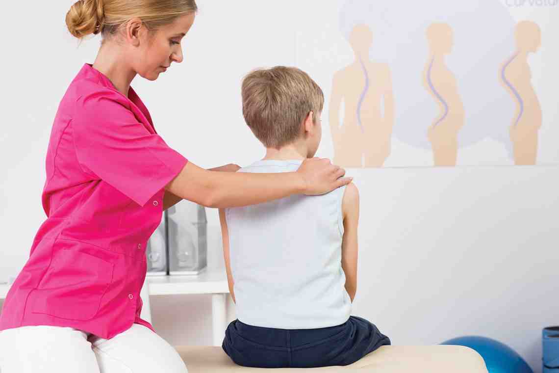 Сколиоз у детей: диагностика, симптомы и лечение