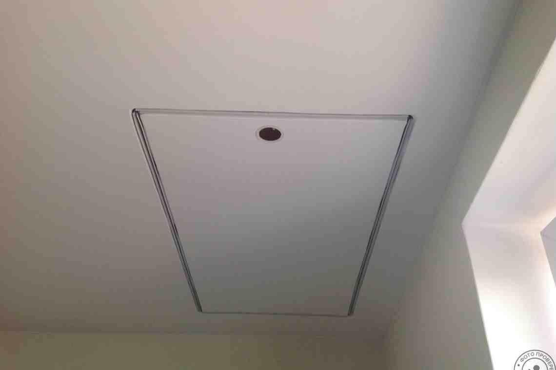 Как установить чердачный люк в потолок