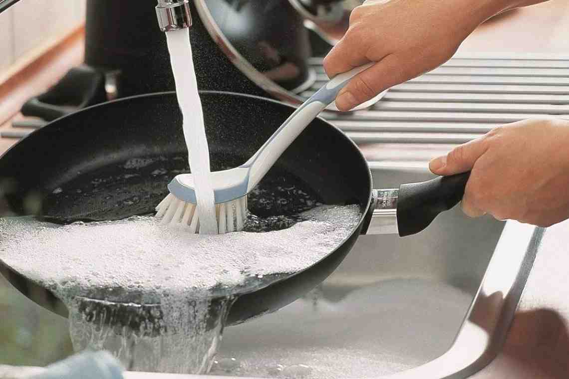 Как отмыть сковороду