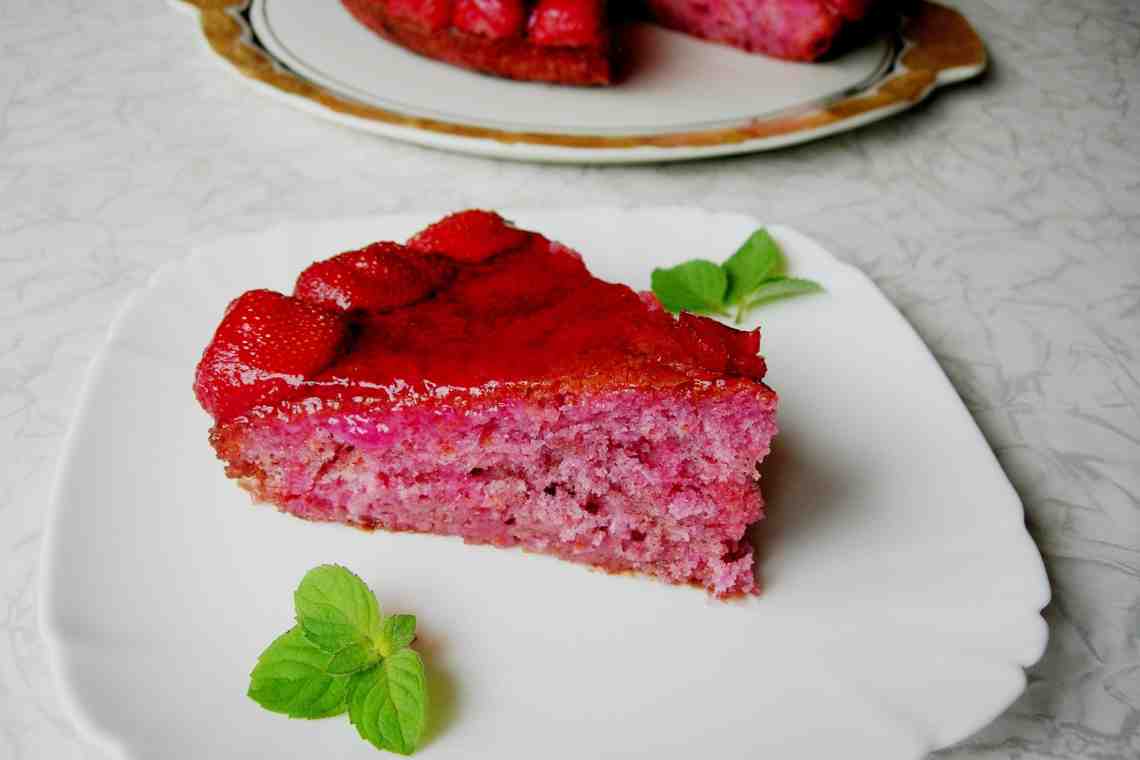 Земляничный пирог - вкусный десерт на каждый день!