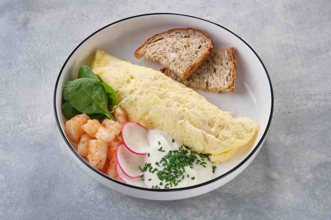 Как правильно приготовить диетический омлет: рецепт быстрого завтрака