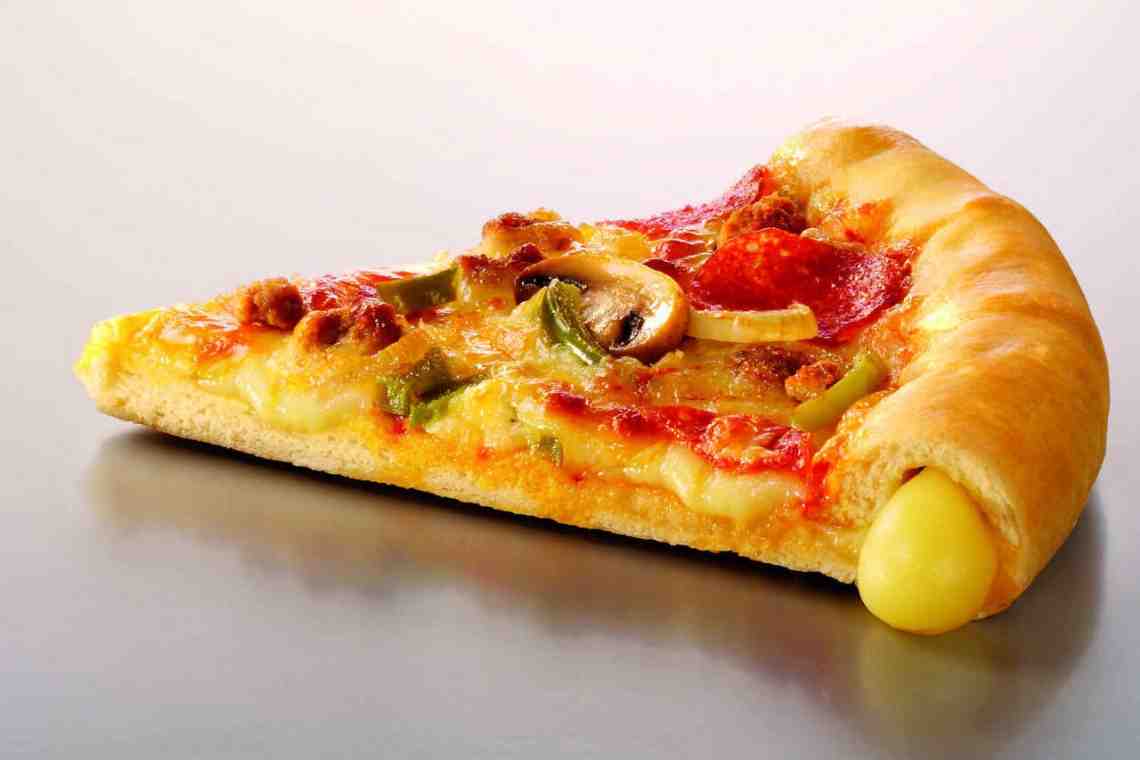 Пицца с сырным бортиком: рецепты