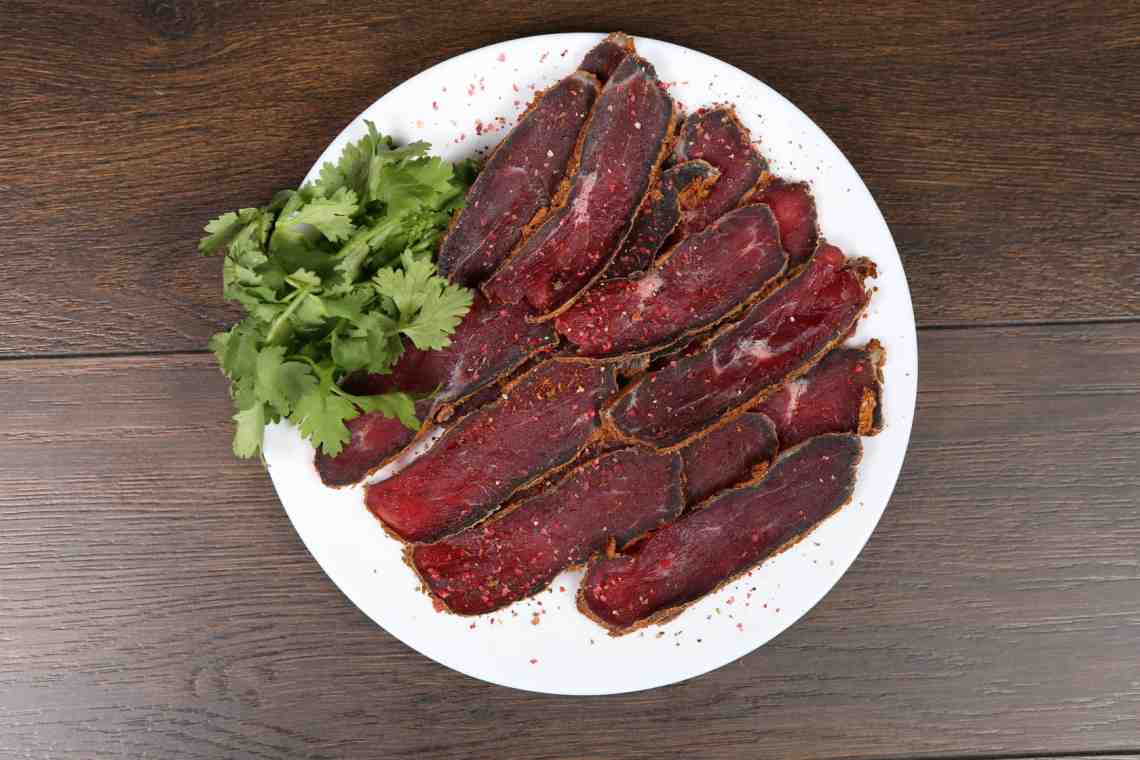 Бастурма из говядины: рецепт, виды, особенности приготовления и отзывы