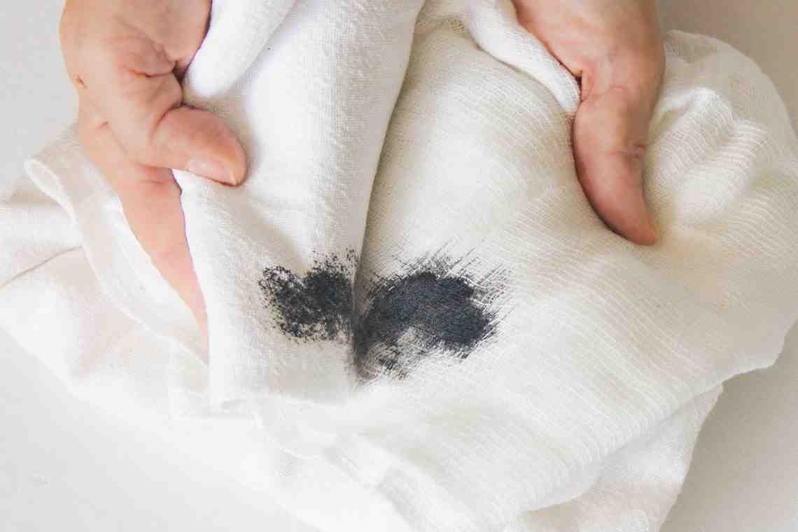 Как избавиться от чернил на ткани