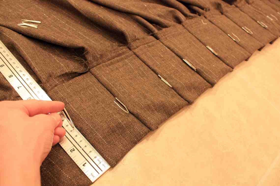 Как рассчитать, сколько ткани нужно для пошива штор?