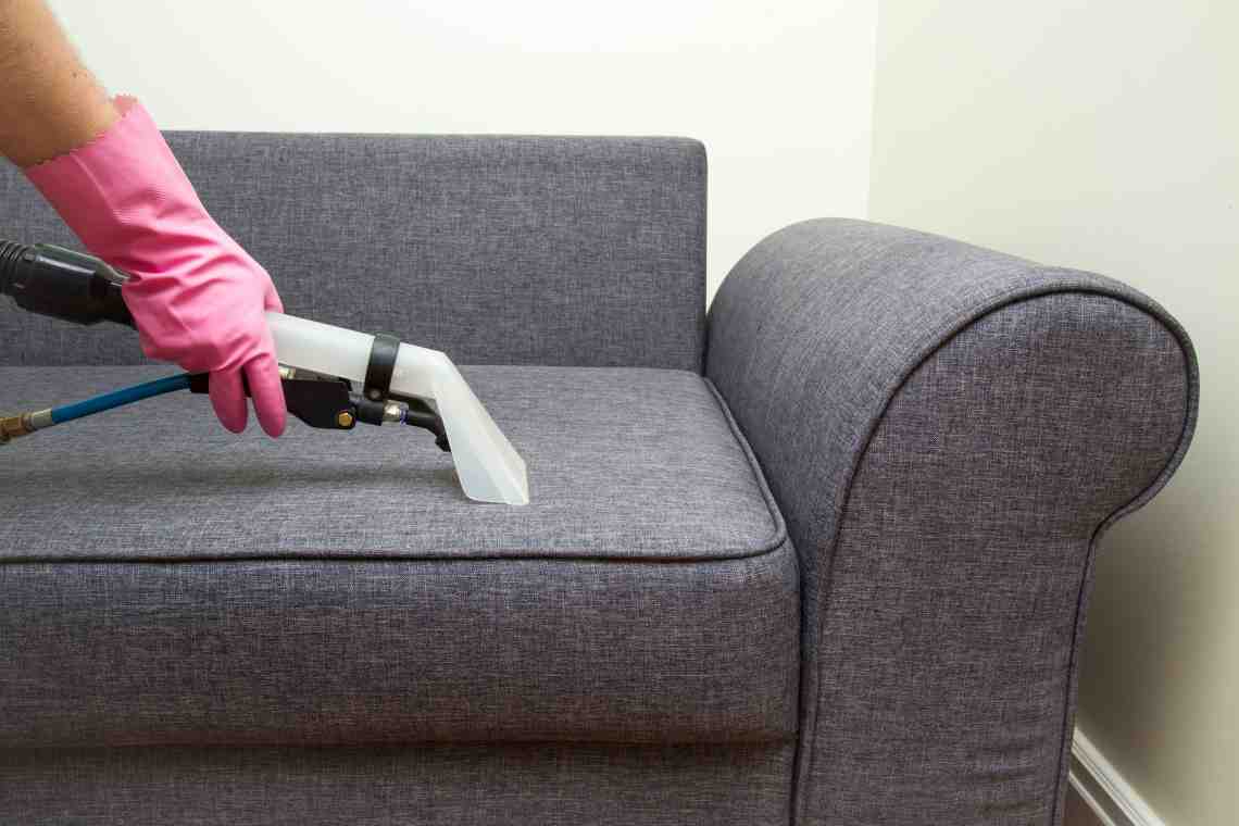 Как чистить мебельную ткань
