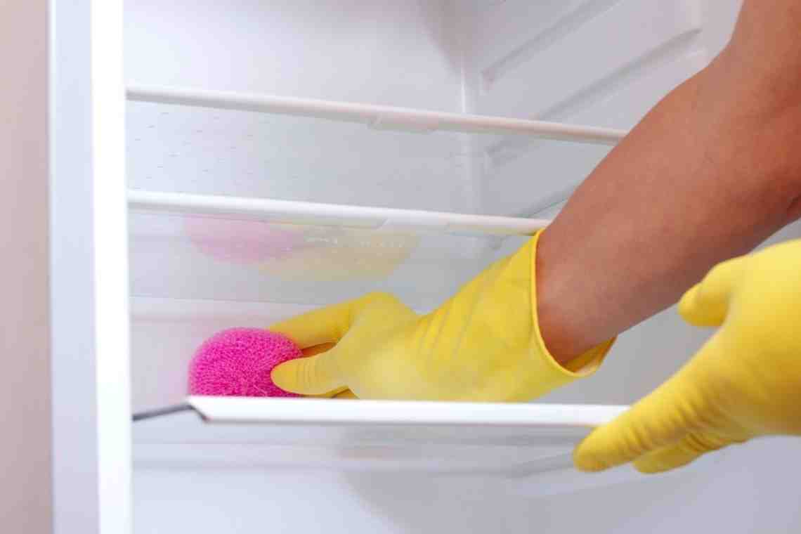 Как отмыть холодильник