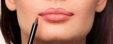 Как сделать стойкий макияж губ: 4 эффективных способа