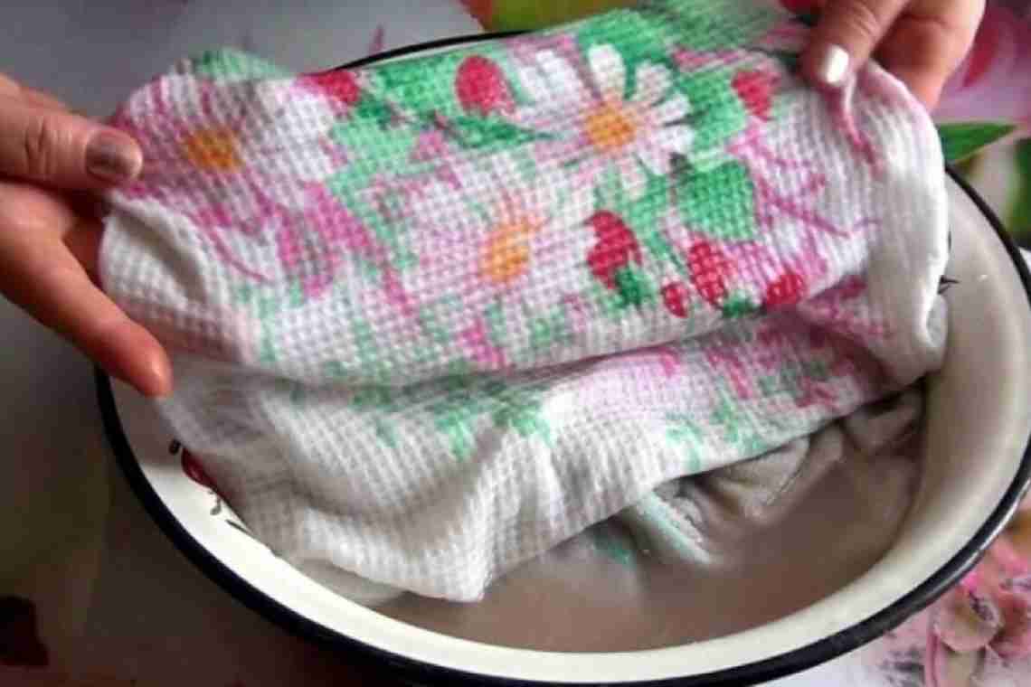 Стирка кухонных полотенец с растительным маслом